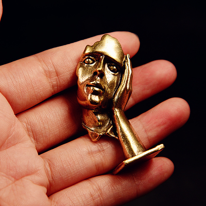 Set of 3 Brass Abstract Face S - đánh giá và giá Office Furniture Group